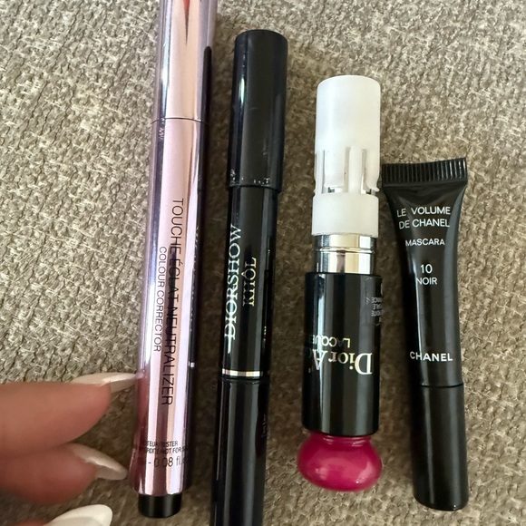 Make up Bundle - Picture 2 of 2